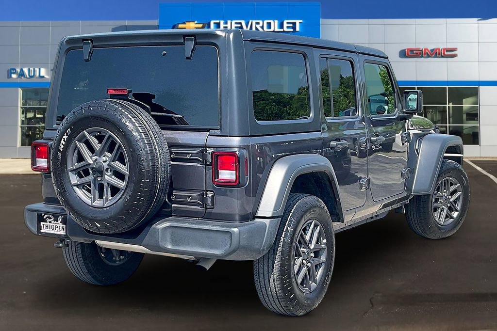 Used 2025 Jeep Wrangler Unlimited Sport AWD/4WD image 6