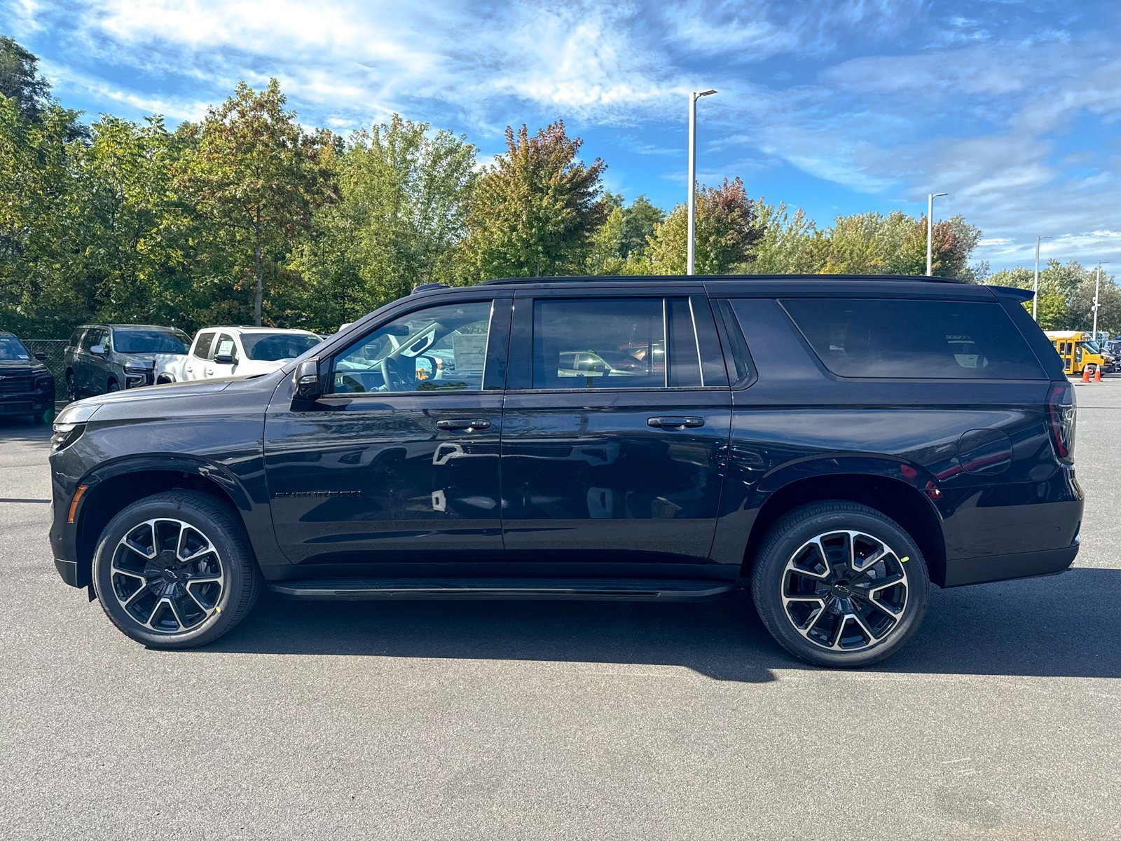 New 2026 Chevrolet Suburban RST w/ Comfort Package image 8