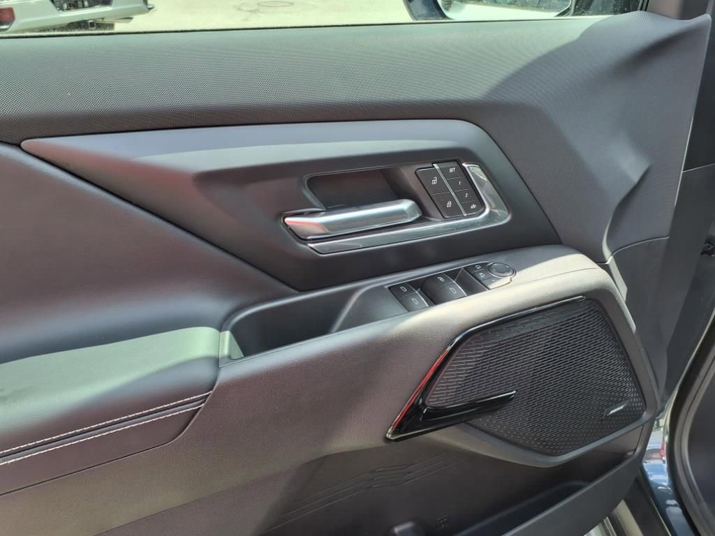 New 2026 Chevrolet Silverado EV LT image 13