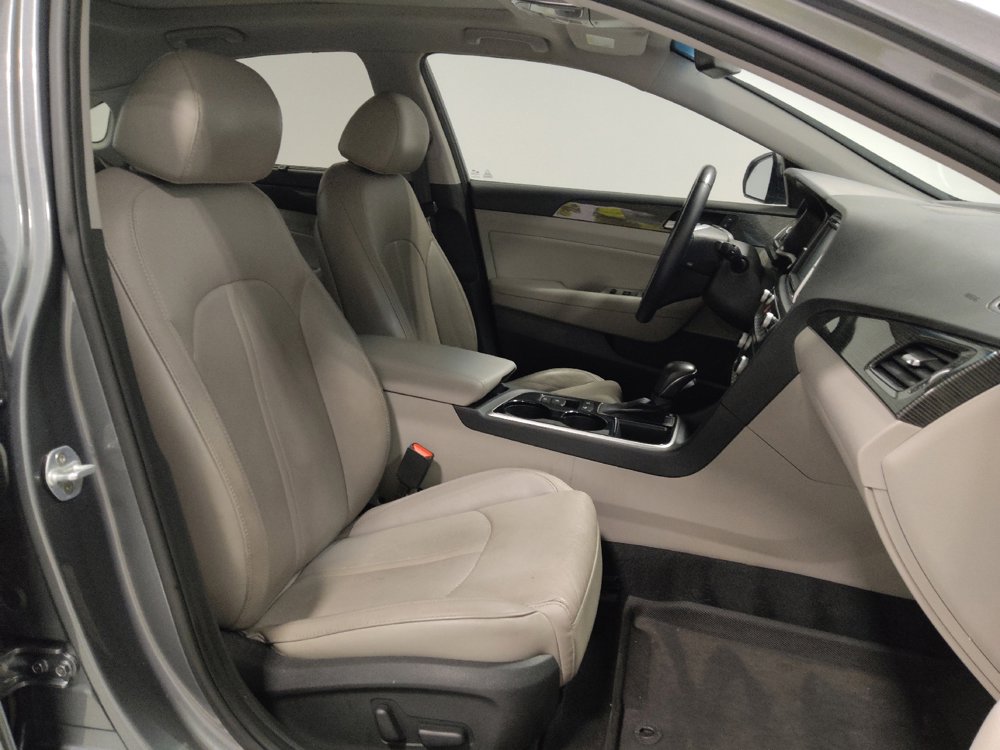 Used 2018 Hyundai Sonata Limited w/ Ultimate Package 07 FWD image 21