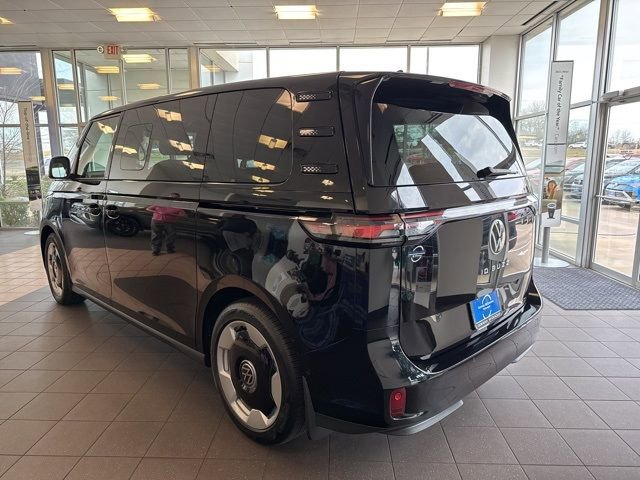 New 2025 Volkswagen ID. Buzz Pro S RWD image 5