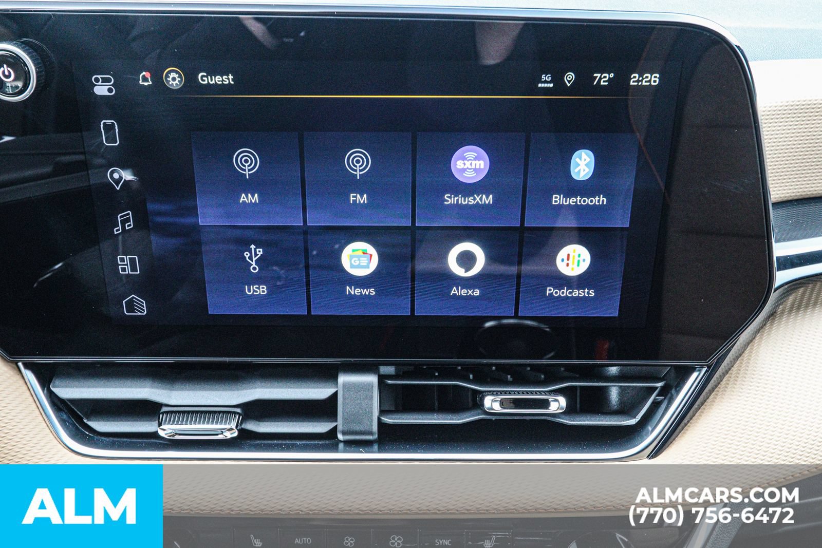 Used 2025 Chevrolet Equinox ACTIV w/ Safety and Technology Package AWD/4WD image 42