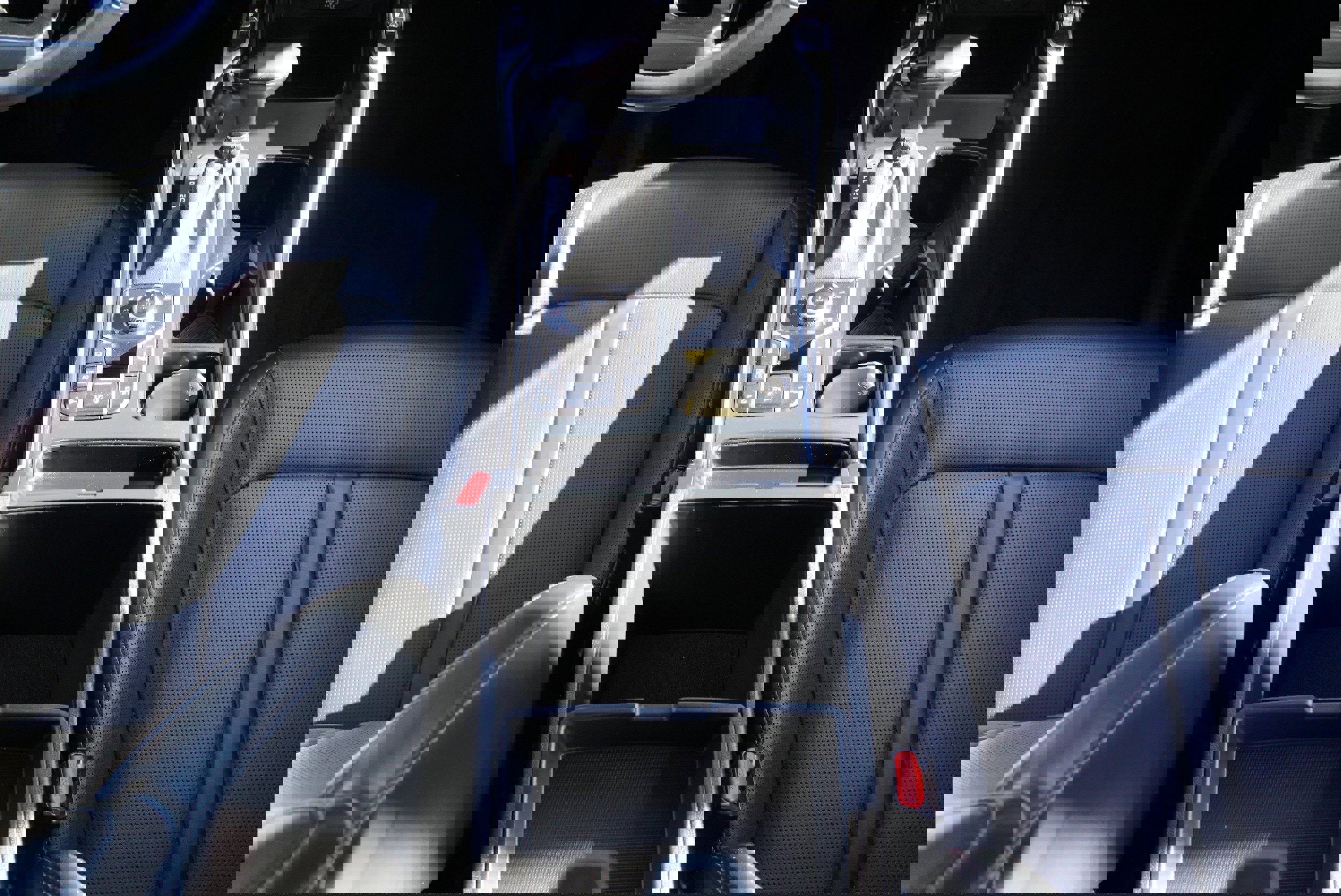 Used 2024 Kia Sorento S image 49