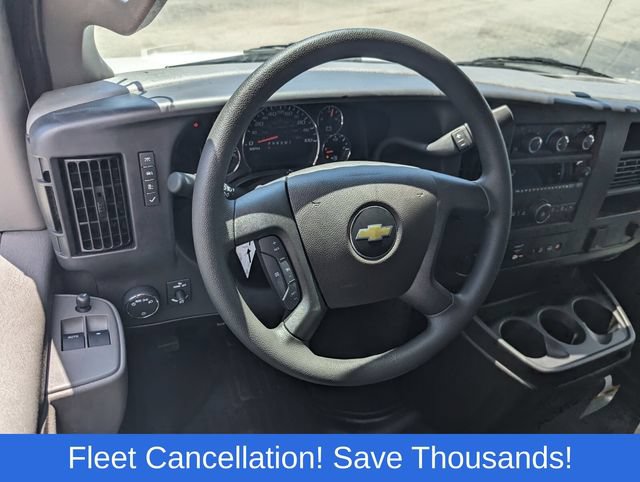 Used 2025 Chevrolet Express 2500 w/ Driver Convenience Package RWD image 7