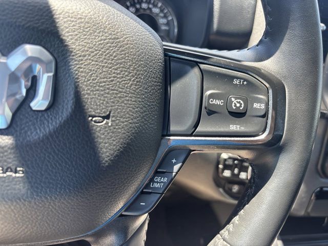 Used 2023 RAM 1500 Big Horn AWD/4WD image 28