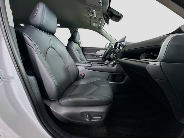 Certified 2024 Toyota Grand Highlander AWD image 29