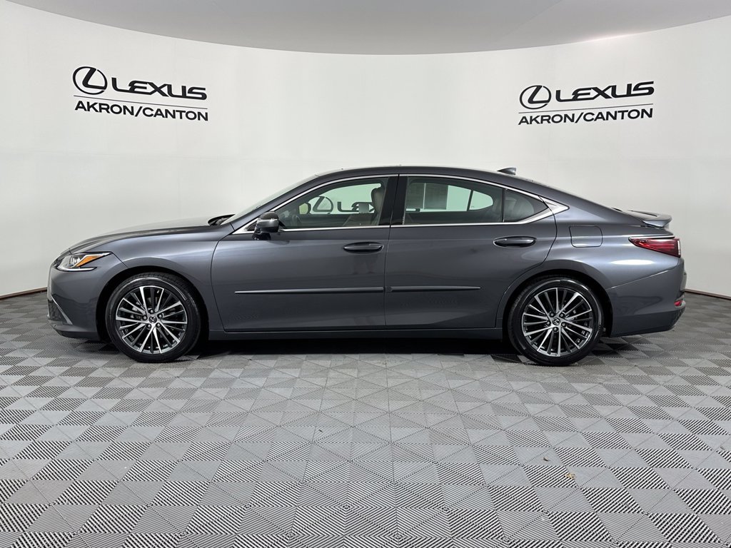 Used 2023 Lexus ES 350 w/ Accessory Package (Z1) FWD image 11