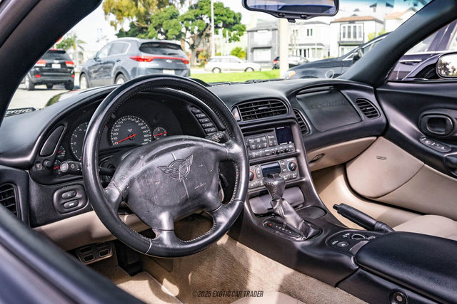 Used 2001 Chevrolet Corvette Coupe w/ Preferred Equipment Group1 image 52