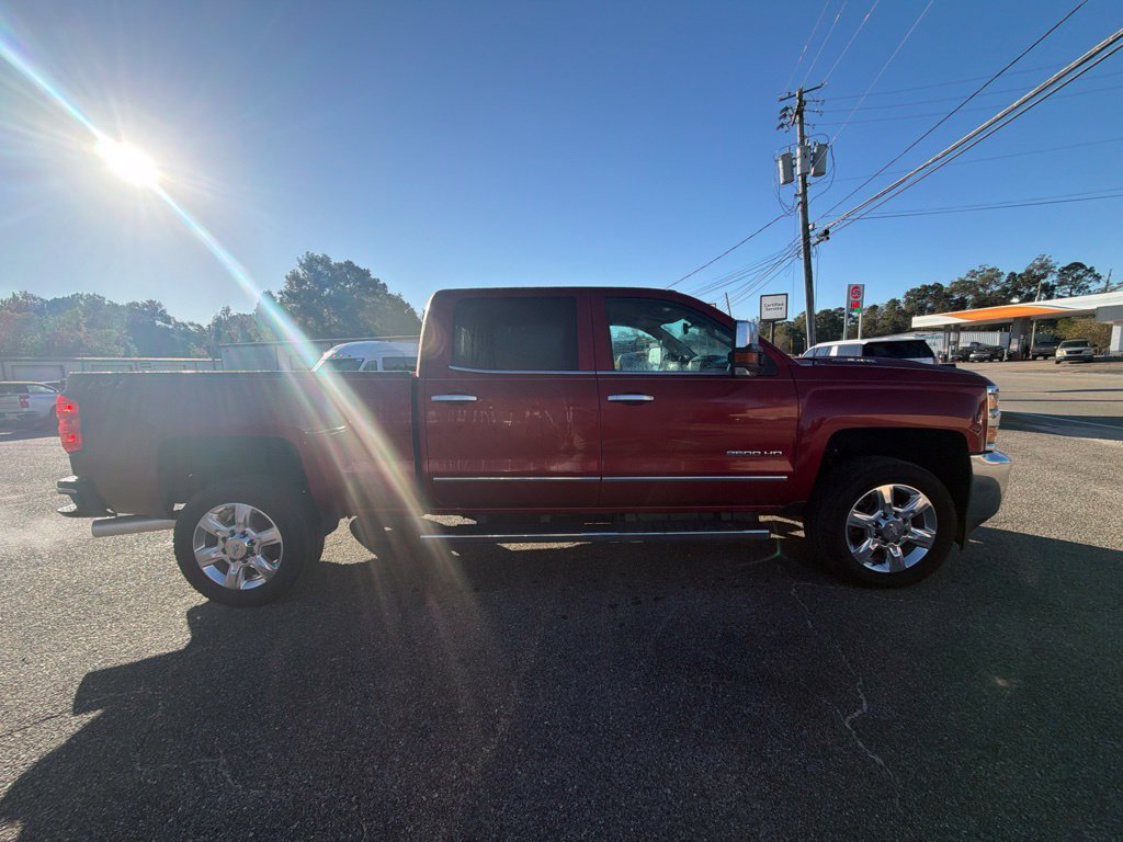 Used 2019 Chevrolet Silverado 2500 LTZ w/ Duramax Plus Package AWD/4WD image 4