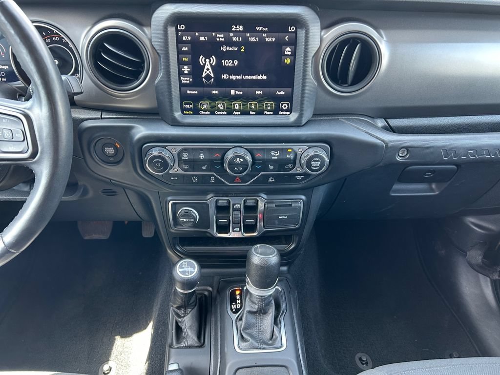 Used 2023 Jeep Wrangler Unlimited Sport AWD/4WD image 11