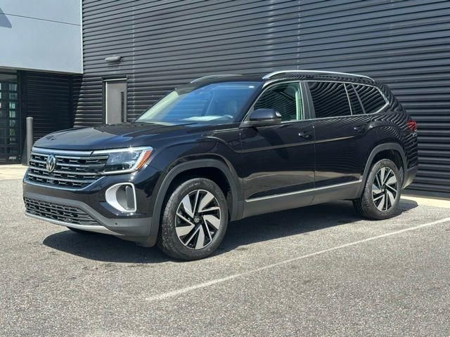 New 2025 Volkswagen Atlas SEL image 3