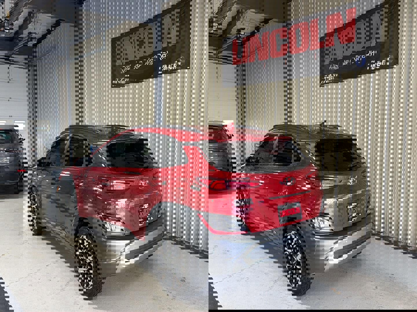 Used 2022 Hyundai Kona Limited image 3