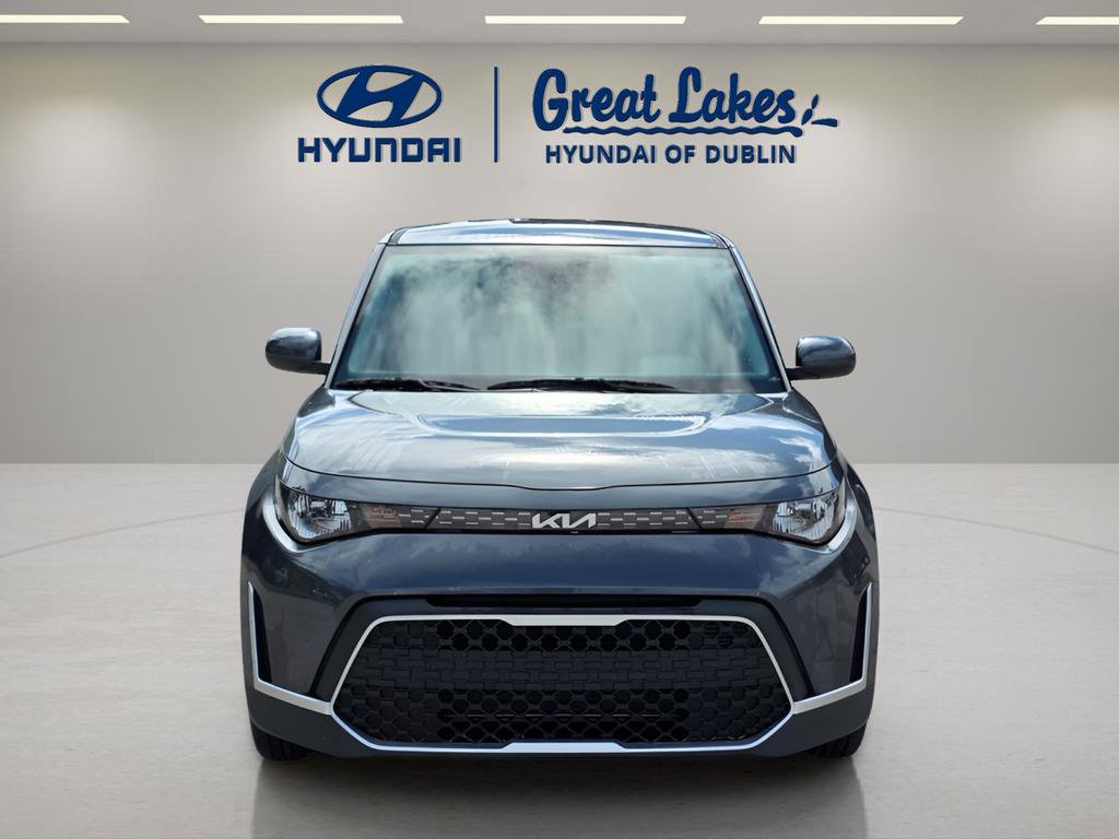 Used 2025 Kia Soul LX FWD image 8