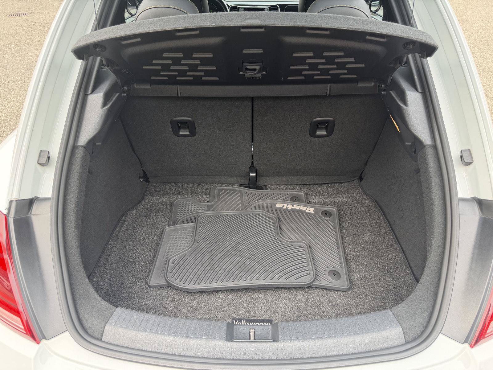Used 2017 Volkswagen Beetle 1.8T Dune FWD image 21