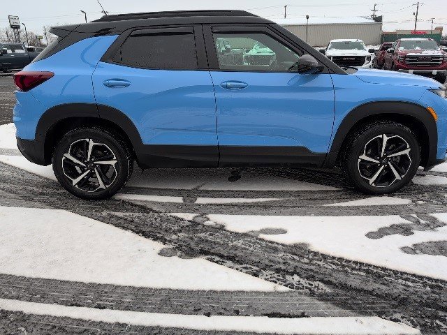 Certified 2023 Chevrolet TrailBlazer RS w/ Driver Confidence Package image 8