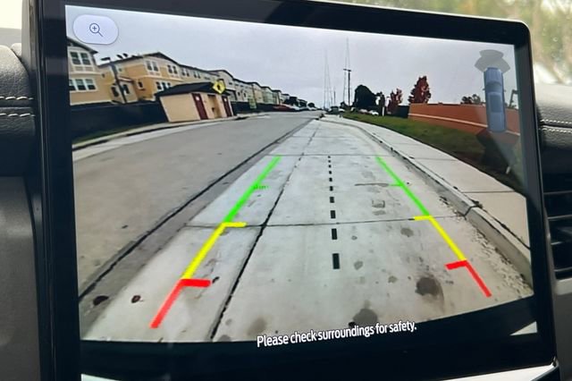 Used 2022 Ford Expedition XLT w/ Equipment Group 202A image 24