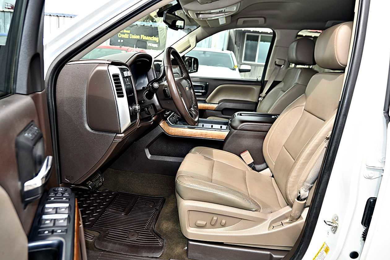 Used 2015 Chevrolet Silverado 1500 LTZ w/ Texas Edition, 1LZ Trim RWD image 14