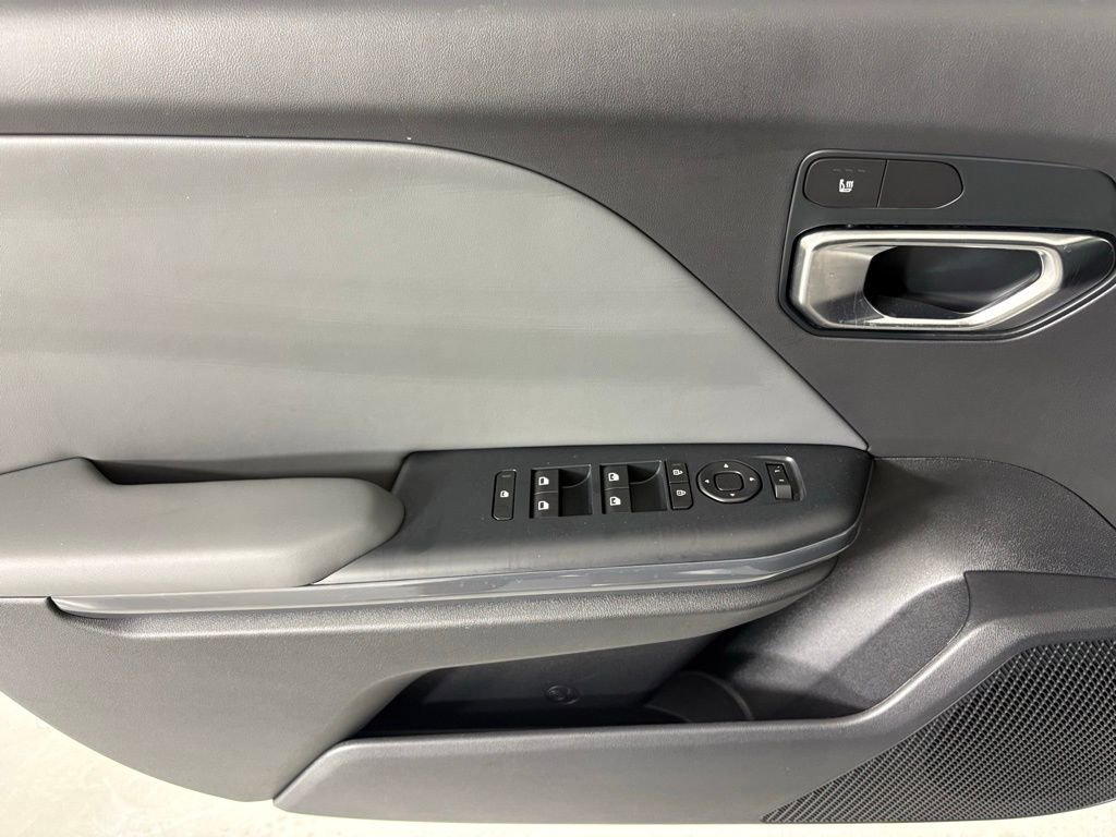 New 2026 Kia K4 EX image 19