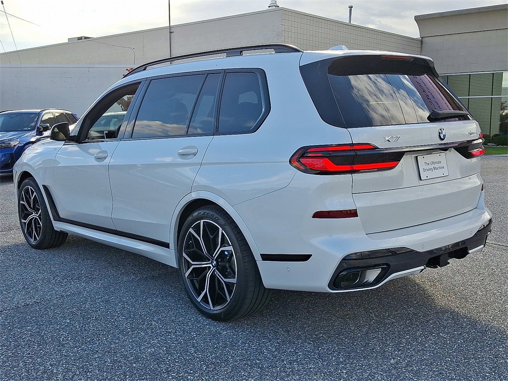 New 2026 BMW X7 xDrive40i w/ M Sport Package image 6