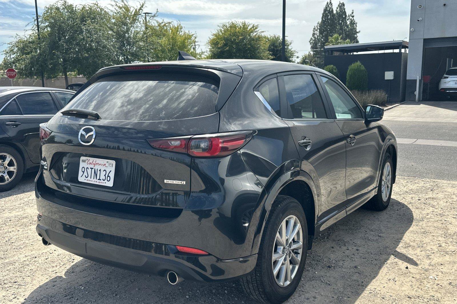 Certified 2025 MAZDA CX-5 AWD 2.5 S w/ Preferred Package image 5