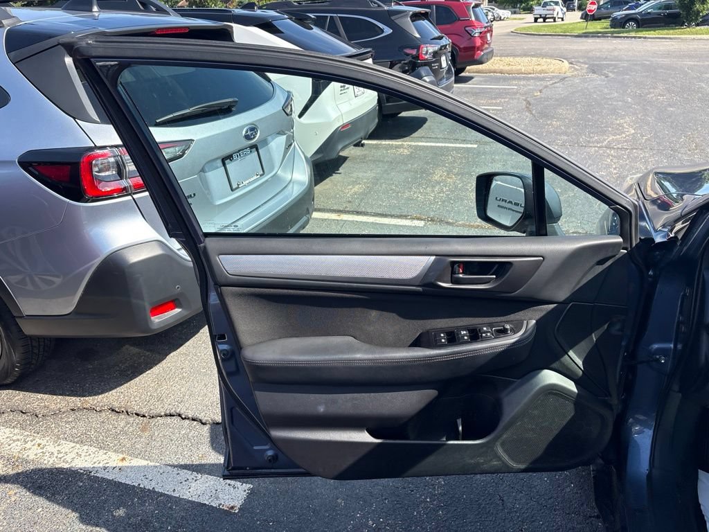 Used 2017 Subaru Outback 2.5i AWD/4WD image 18