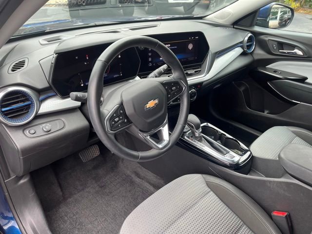 Used 2024 Chevrolet Trax LT w/ Driver Confidence Package image 10