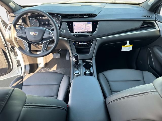 New 2026 Cadillac XT5 Premium Luxury w/ Driver Assist Package AWD/4WD image 16