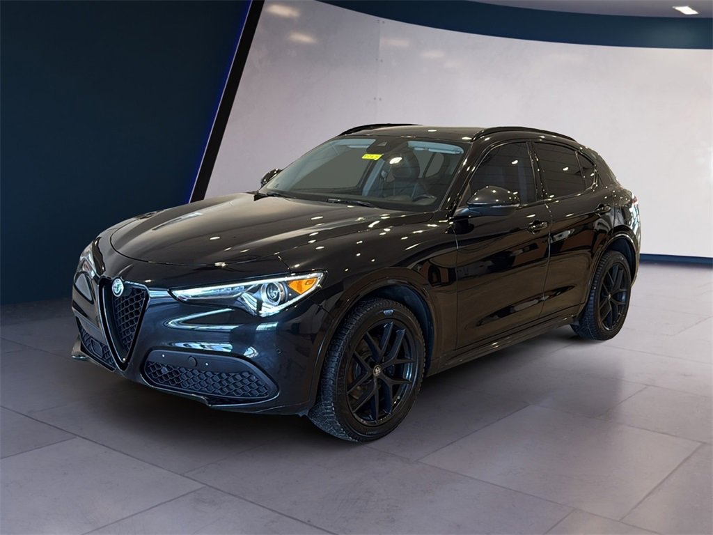 Used 2020 Alfa Romeo Stelvio Ti w/ Nero Edizione image 3