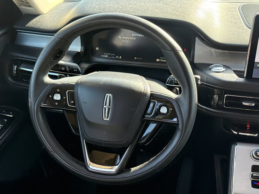 Used 2023 Lincoln Aviator AWD w/ Premium Package image 13