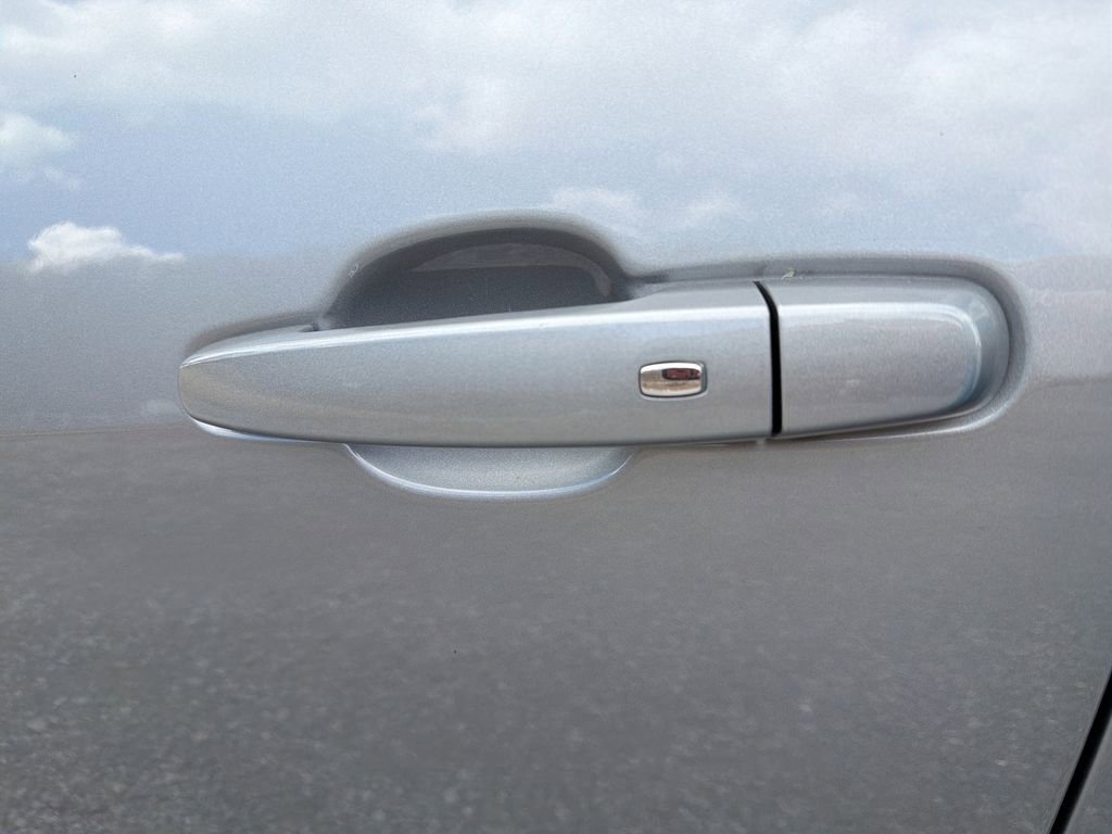 Used 2023 Chevrolet Blazer LT w/ Convenience Package image 13