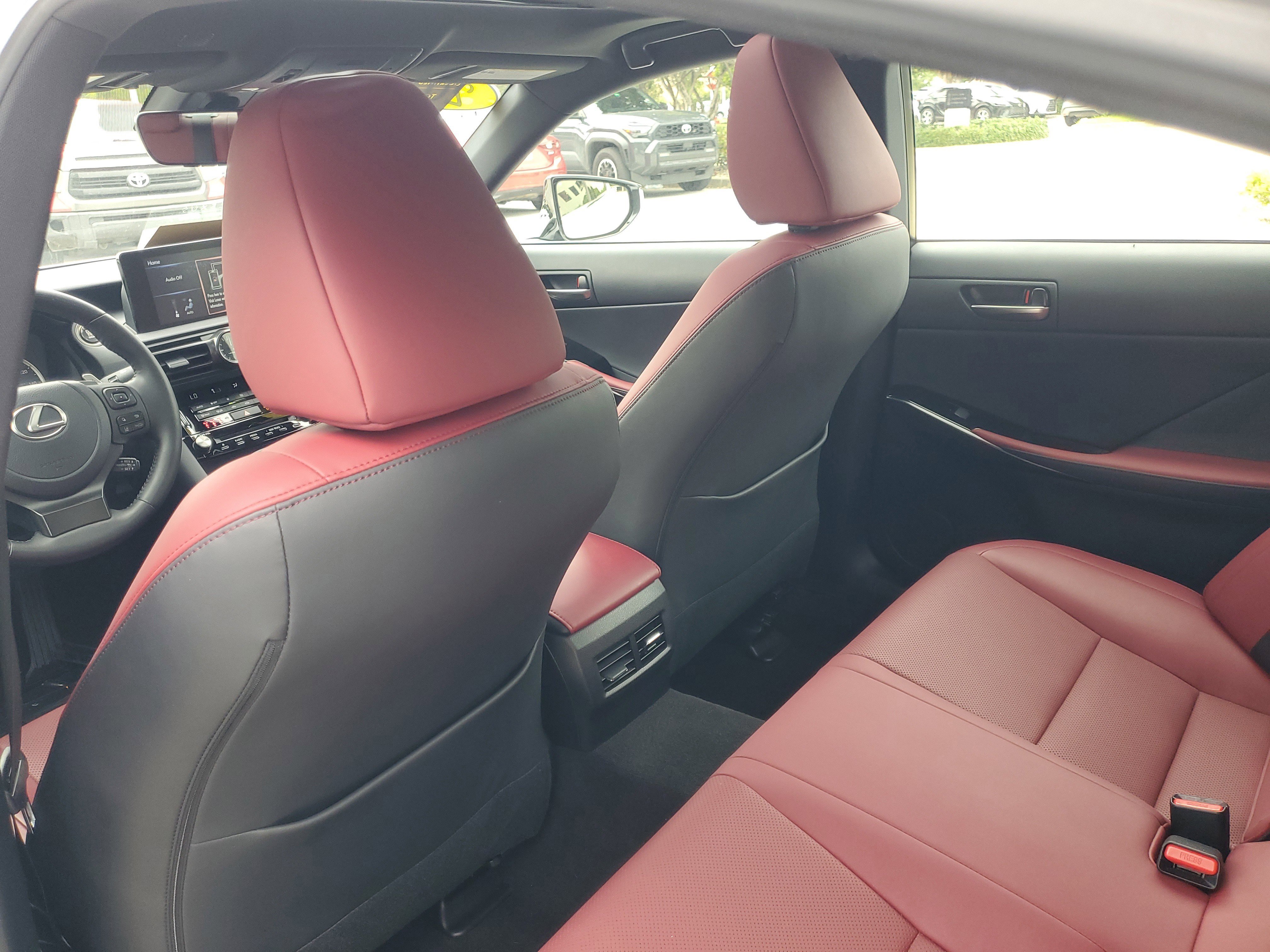 Certified 2023 Lexus IS 300 w/ Comfort Package image 12