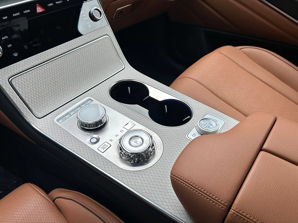 Certified 2026 Genesis GV80 3.5T Advanced AWD/4WD image 17