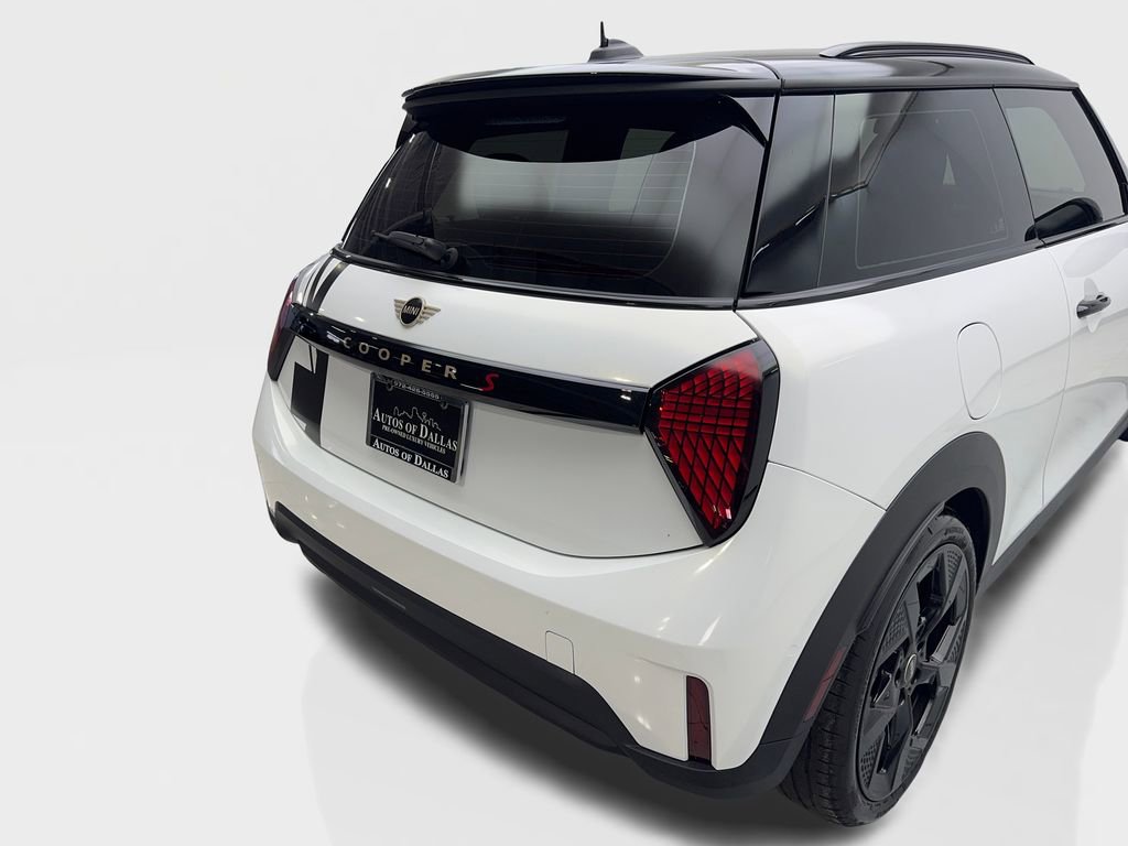 Used 2025 MINI Cooper S image 18