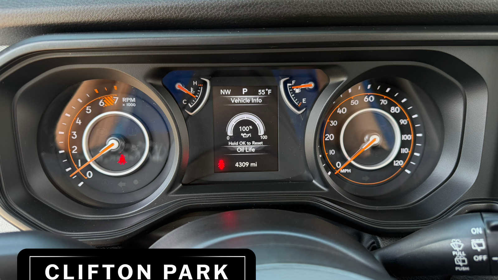 Certified 2025 Jeep Wrangler Unlimited Sport AWD/4WD image 21