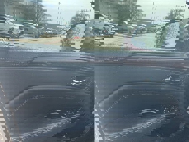 Used 2014 Cadillac SRX Performance w/ Driver Awareness Package image 9