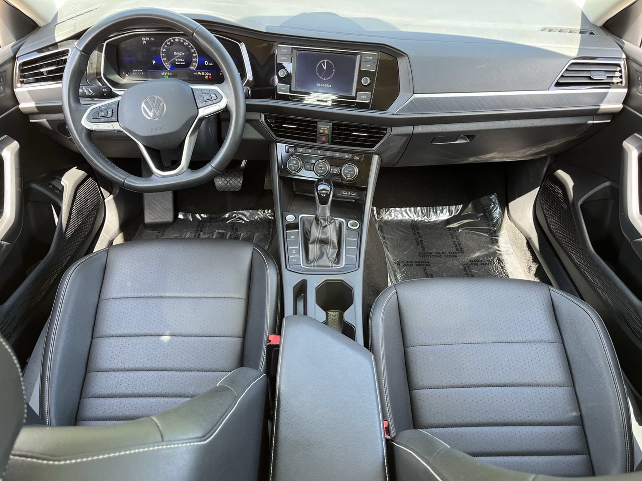 Used 2024 Volkswagen Jetta SE FWD image 9