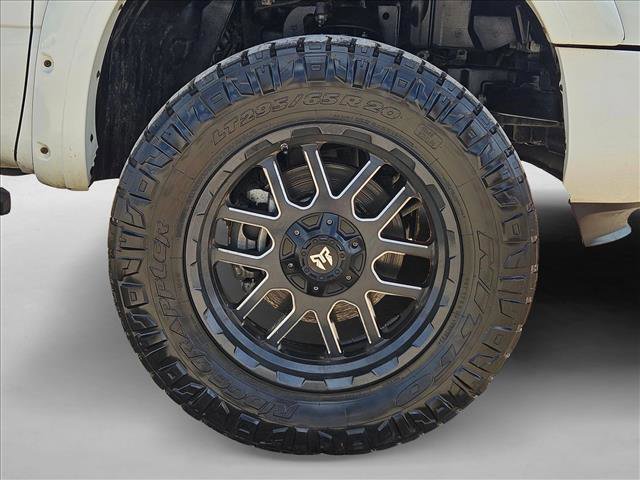 Used 2021 Nissan Titan SV w/ SV Convenience Package AWD/4WD image 21