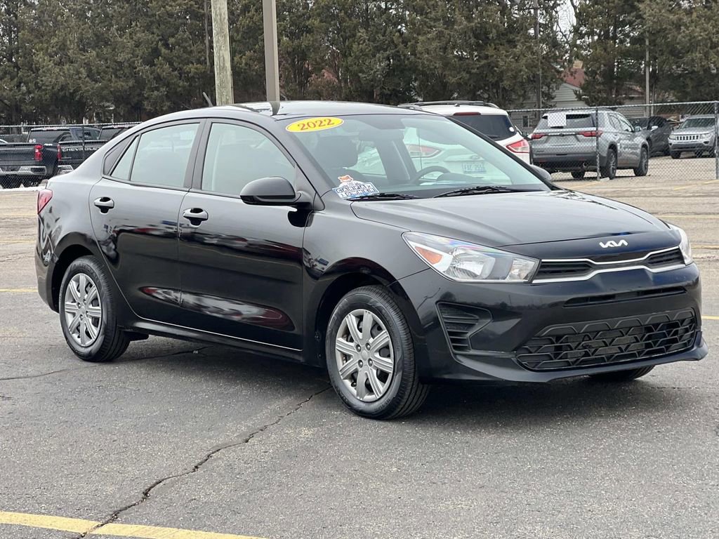 Used 2022 Kia Rio LX image 7