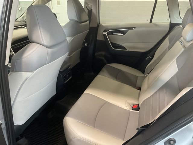 Used 2025 Toyota RAV4 XLE Premium w/ Weather Package AWD/4WD image 19