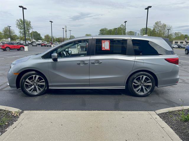 Used 2023 Honda Odyssey Touring image 4