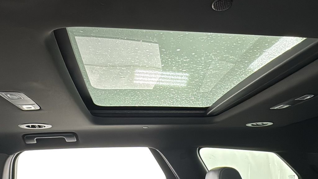 Used 2023 Buick Enclave Essence w/ Experience Buick Package image 40