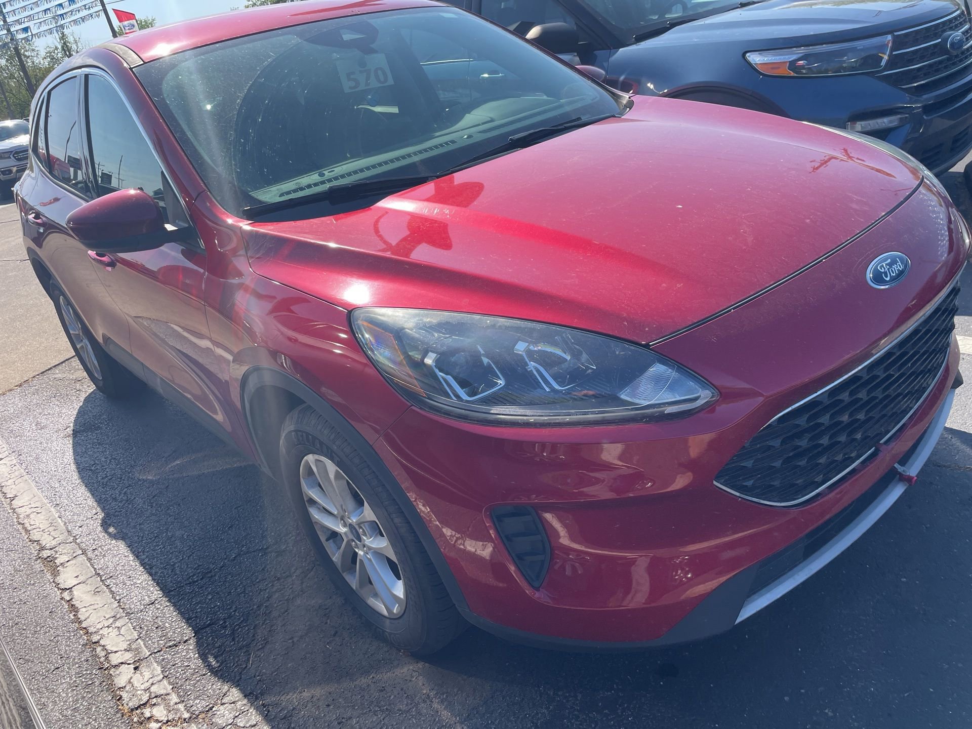 Used 2020 Ford Escape SE image 4
