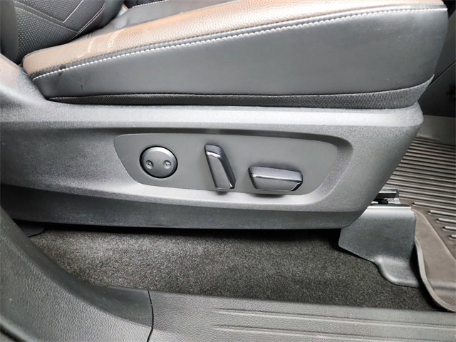 Used 2024 Nissan Pathfinder Platinum w/ Cargo Package image 41