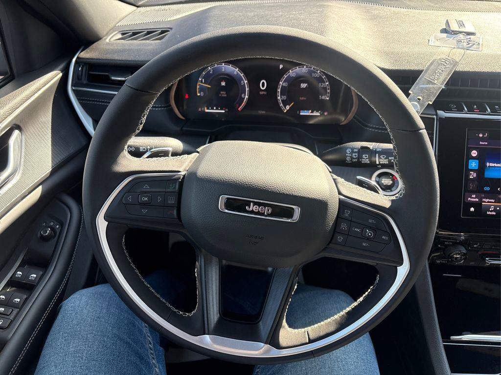 New 2026 Jeep Grand Cherokee L 4WD image 14
