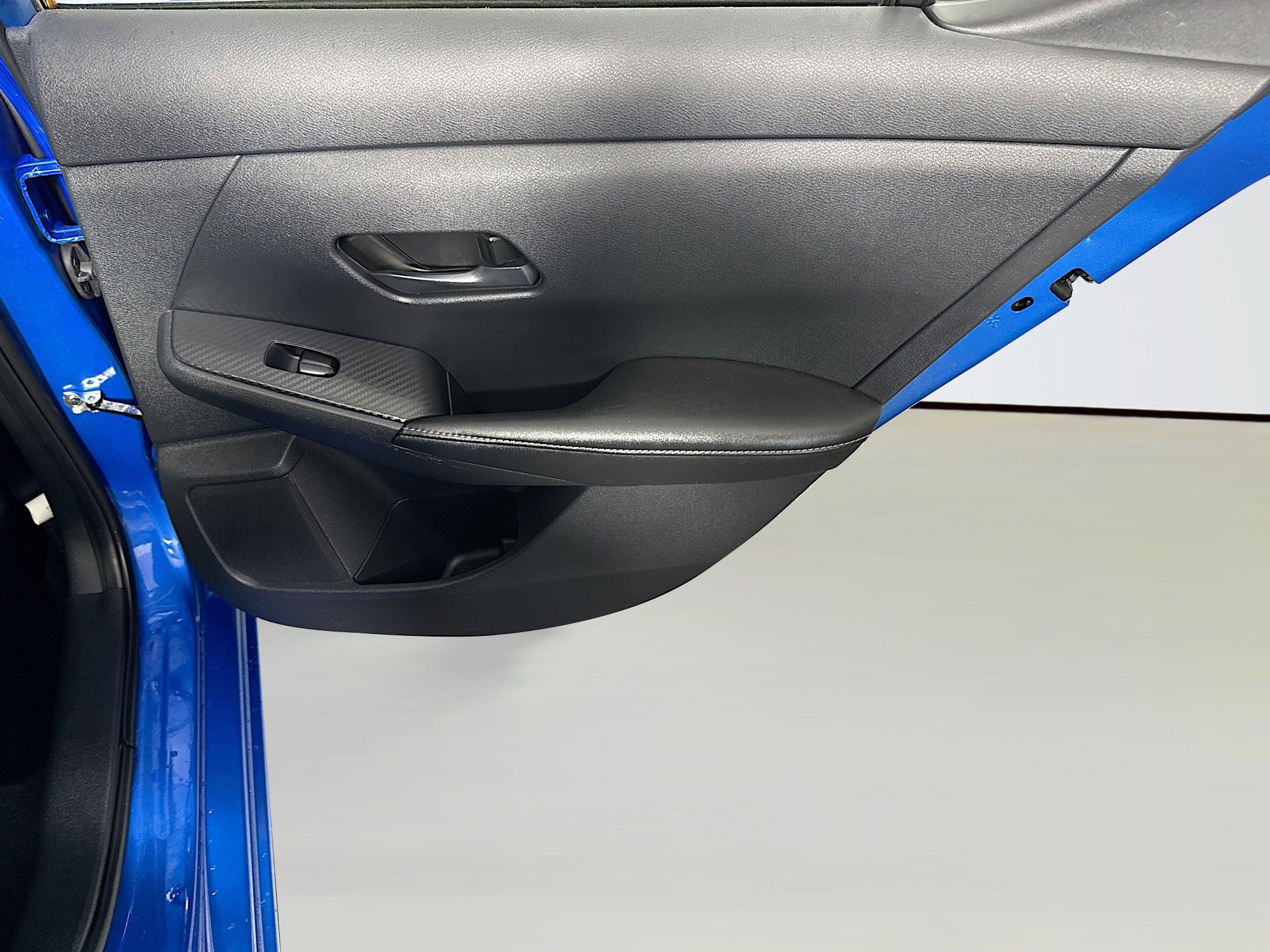 Used 2025 Nissan Sentra SV image 28