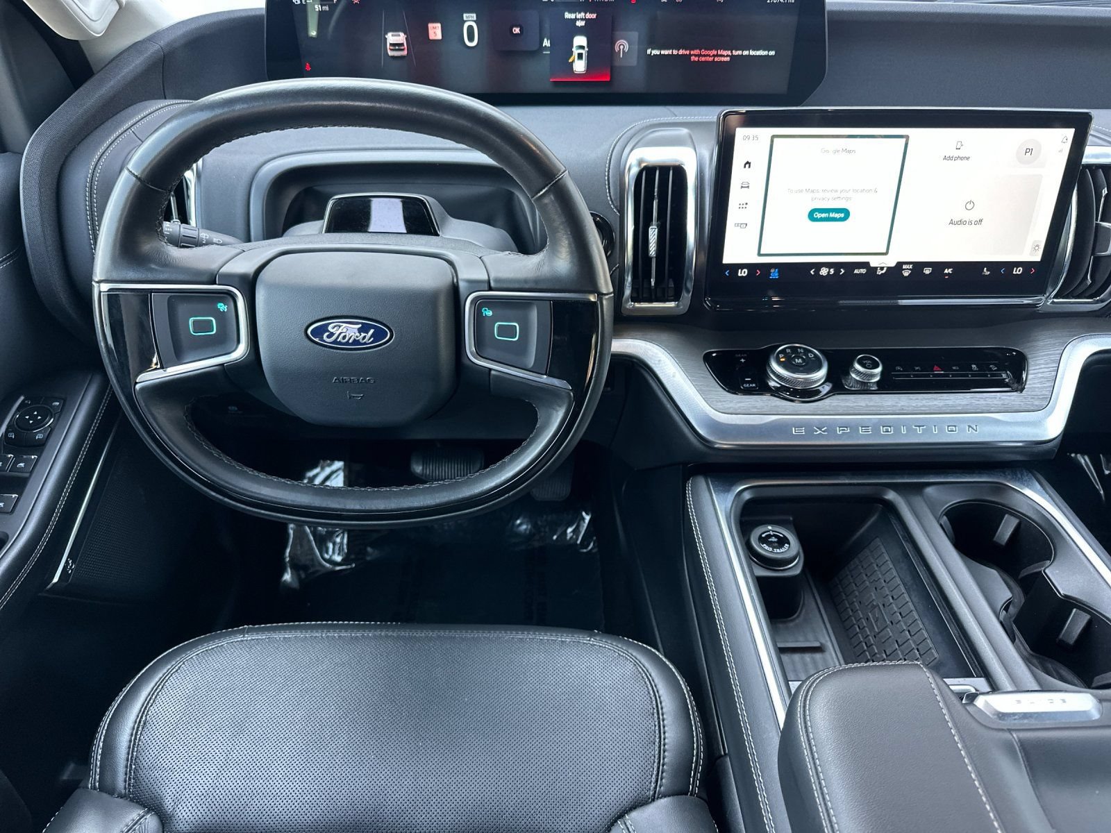 Certified 2025 Ford Expedition Platinum AWD/4WD image 14