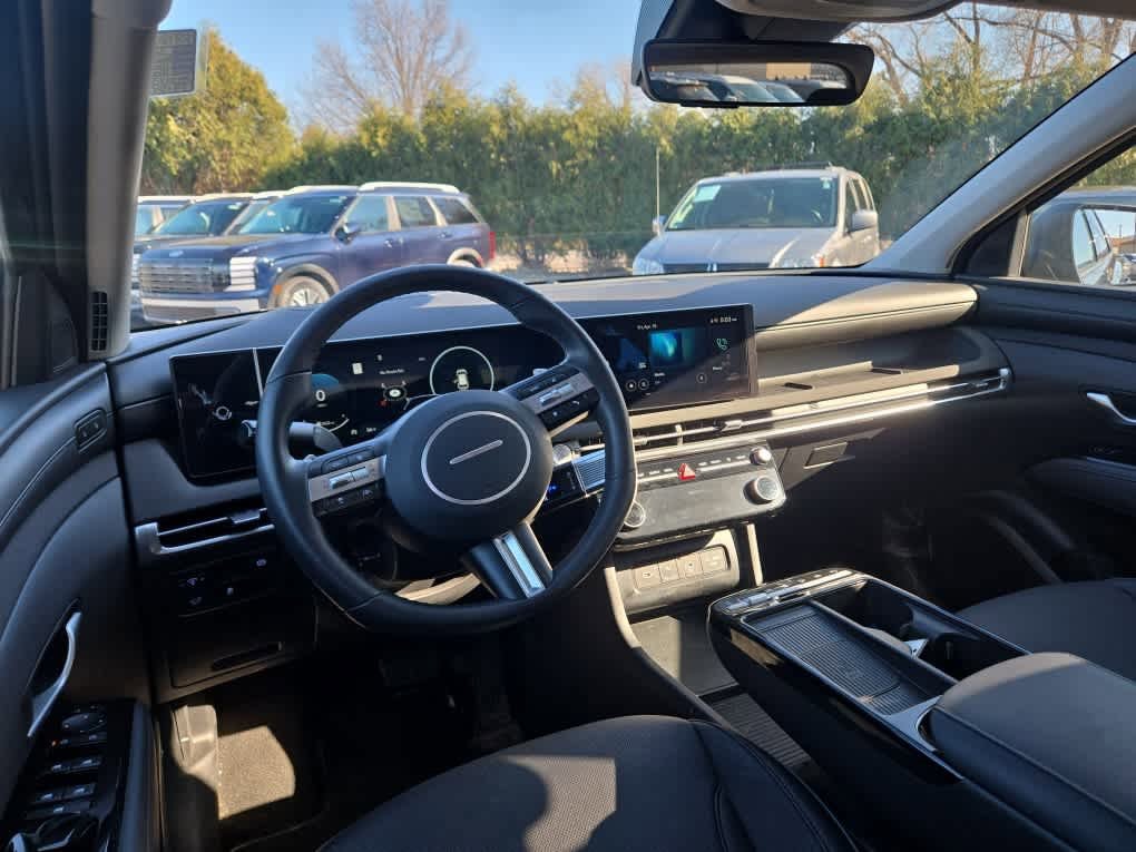 Certified 2025 Hyundai Tucson Limited image 10