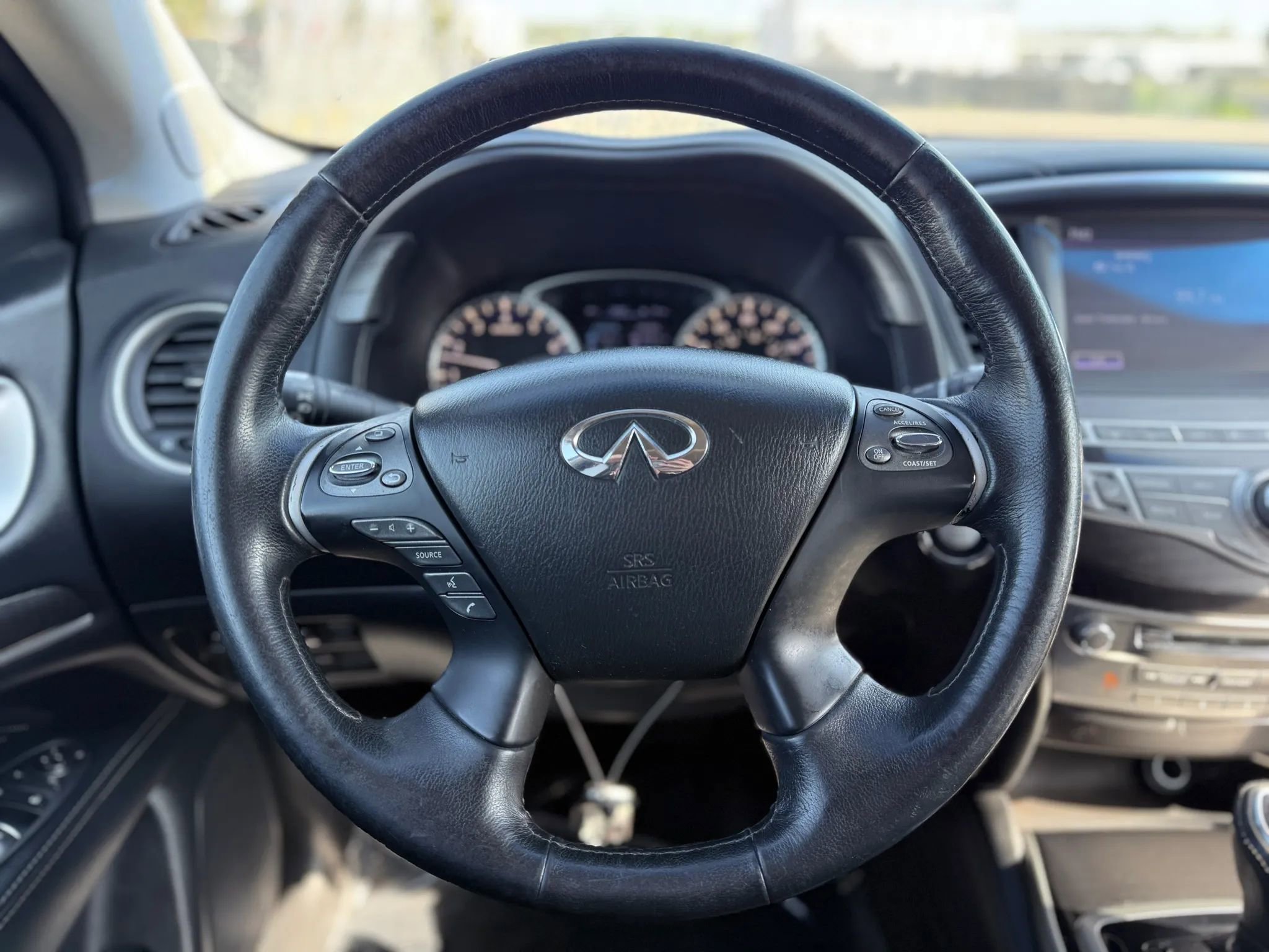 Used 2016 INFINITI QX60 AWD w/ Premium Plus Package image 26