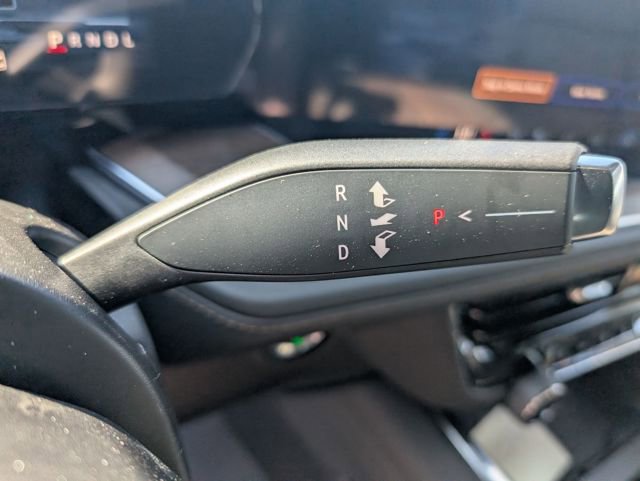 New 2026 Chevrolet Suburban High Country image 22