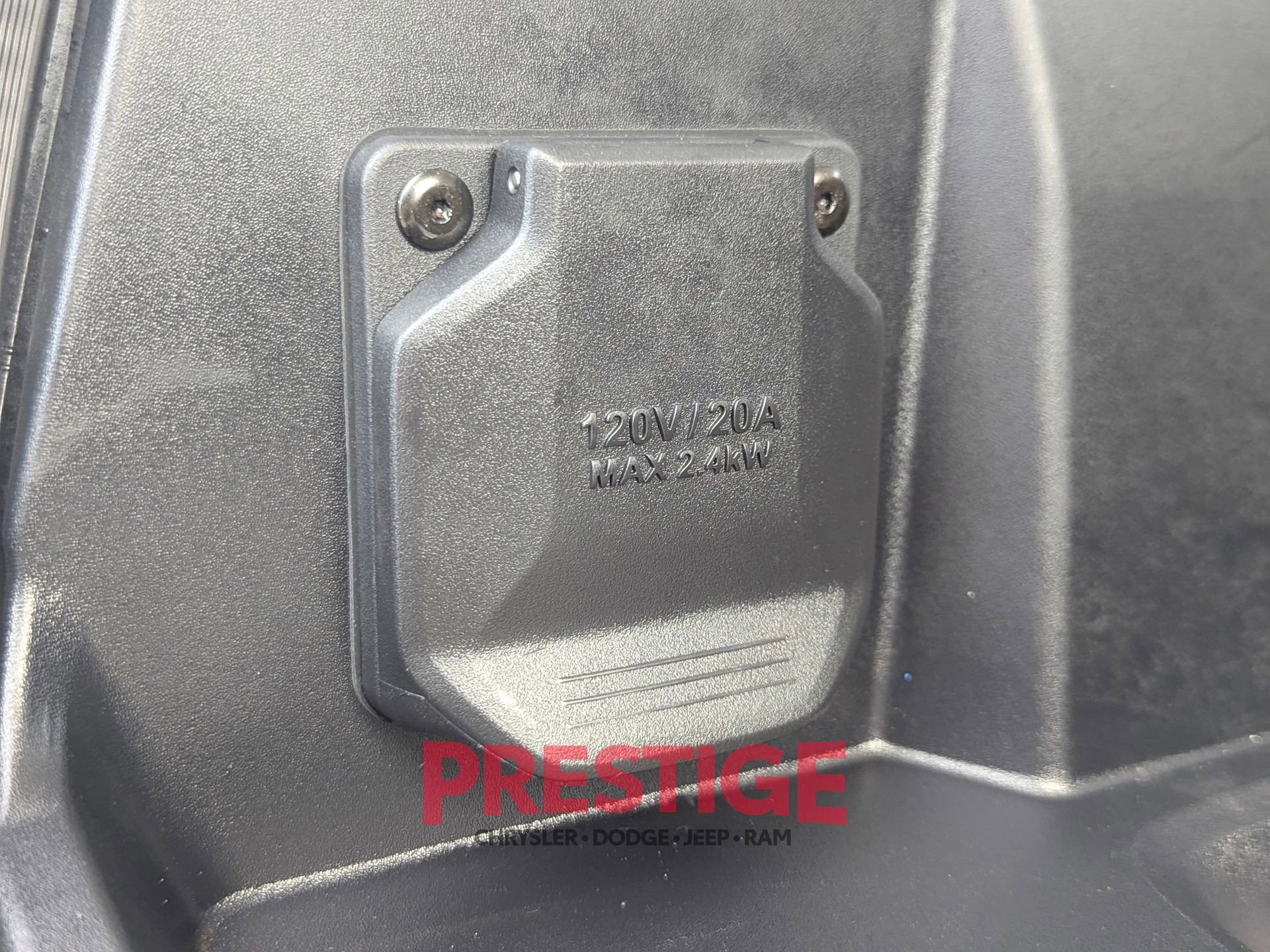 Used 2024 Chevrolet Silverado EV W/T AWD/4WD image 7